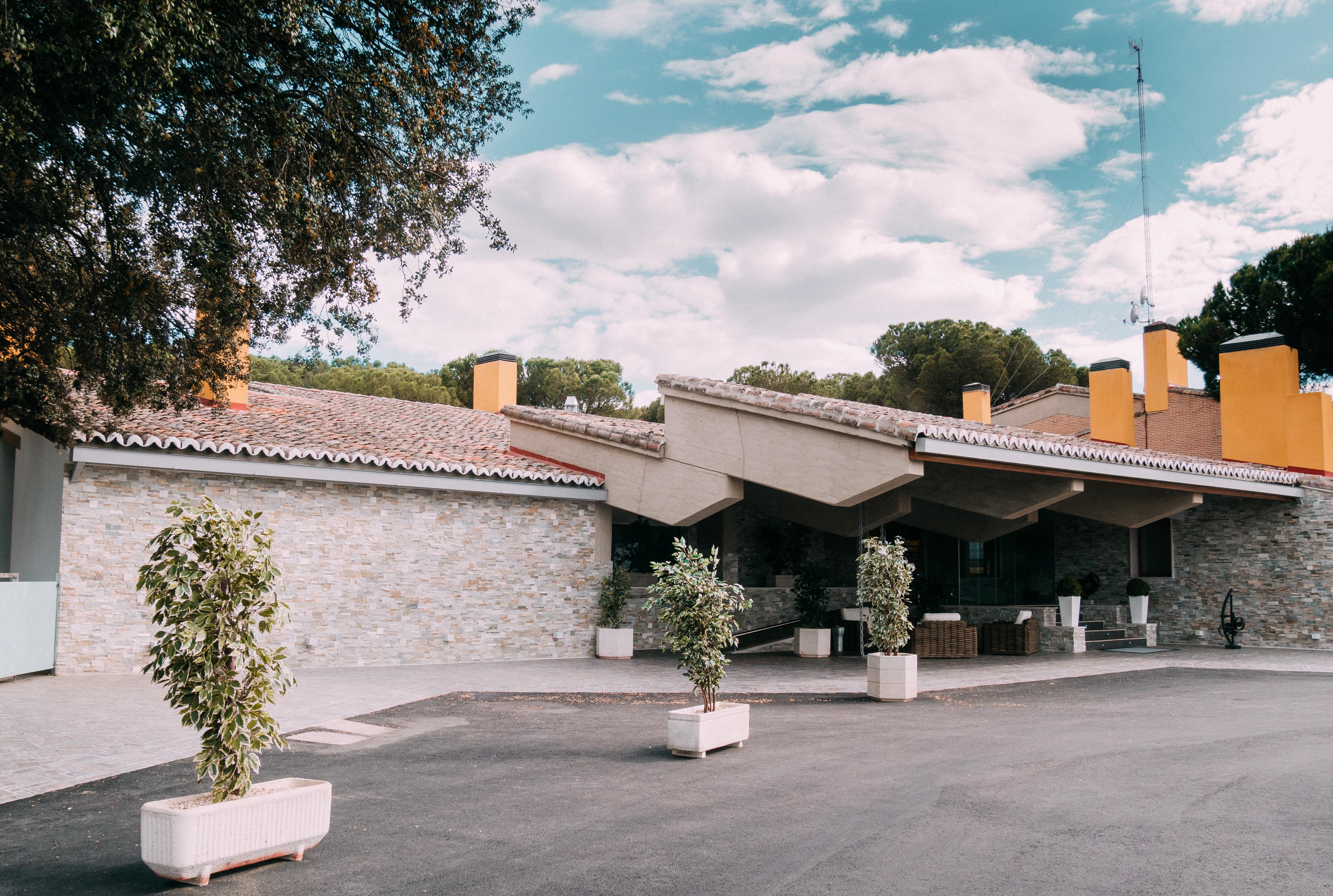 Hotel Resort El Montico - Singular'S Hotels Тордесиляс Екстериор снимка